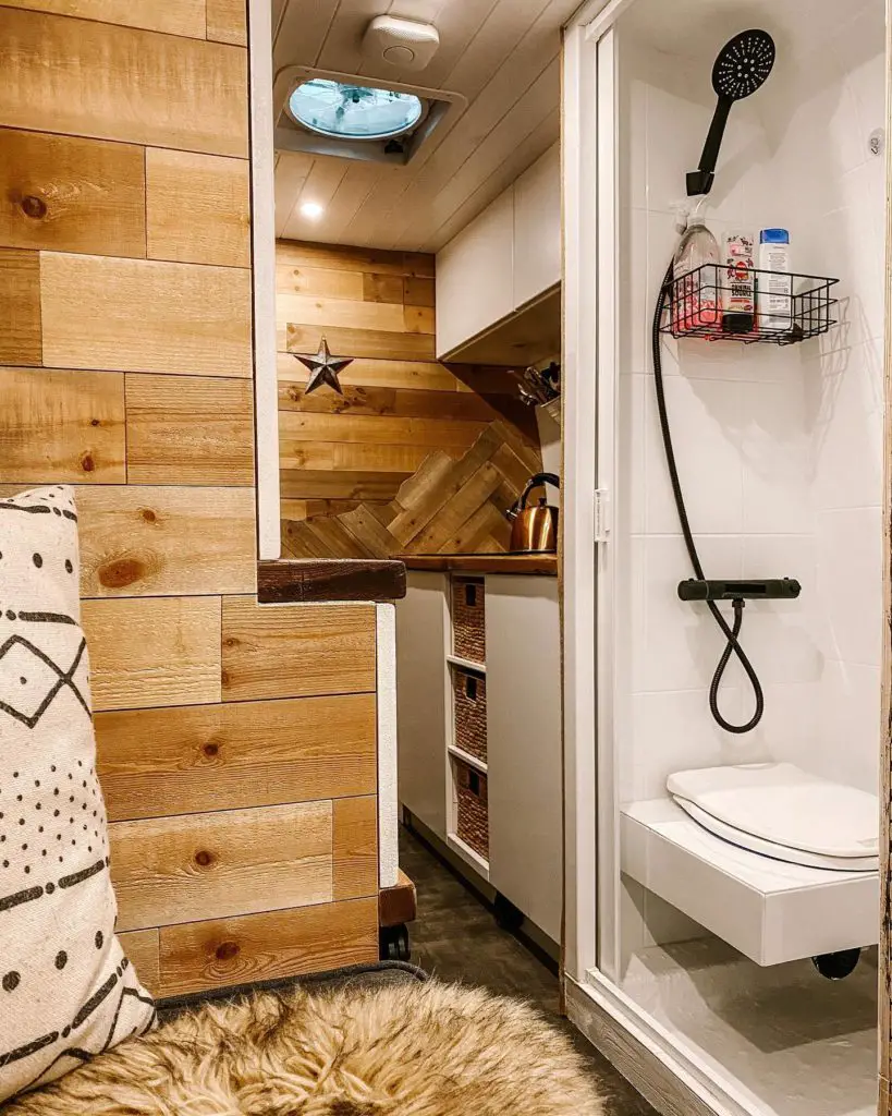 Are These the Best Campervan Shower Toilet Combo Units Around? – Hivan